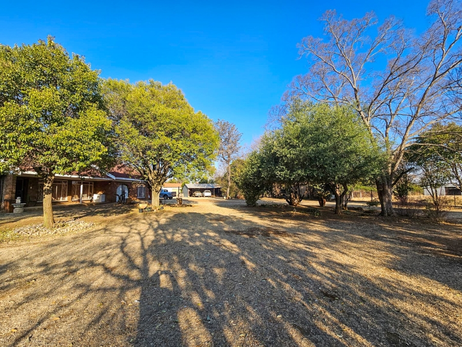 3 Bedroom Property for Sale in Potchefstroom Rural North West